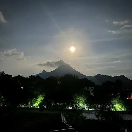 Seelin Homestay Tiruvannamalai Exterior photo